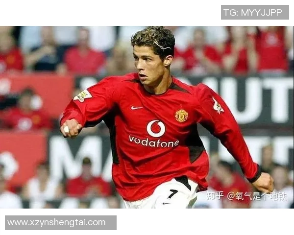 足球明星与娱乐明星的职业特点与社会影响力的深度对比分析 足球明星与娱乐明星的职业特点与社会影响力的深度对比分析